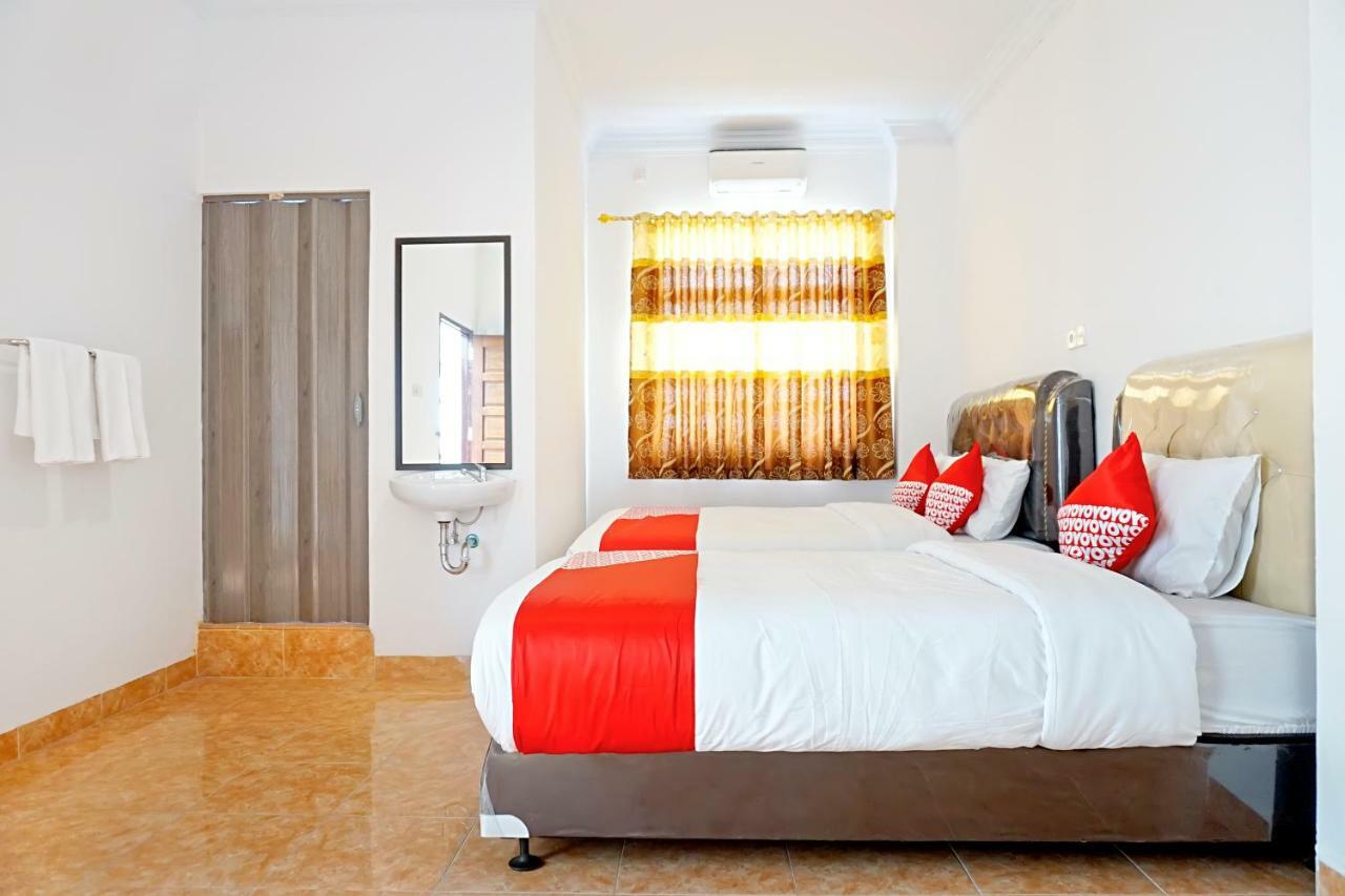 Oyo 694 Khasanah Residence Pekanbaru Eksteriør billede