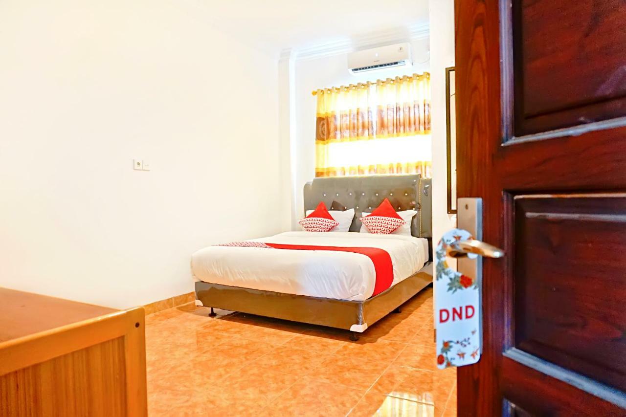 Oyo 694 Khasanah Residence Pekanbaru Eksteriør billede