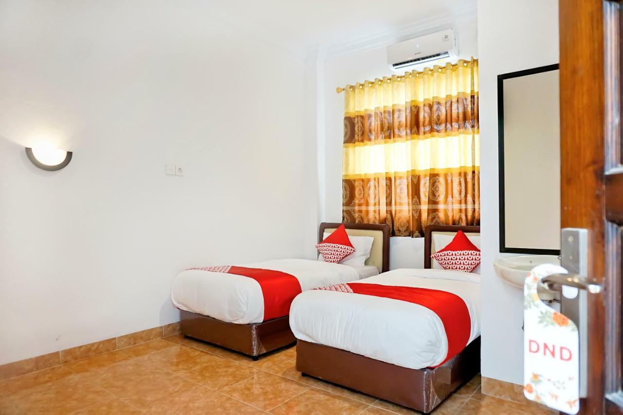 Oyo 694 Khasanah Residence Pekanbaru Eksteriør billede